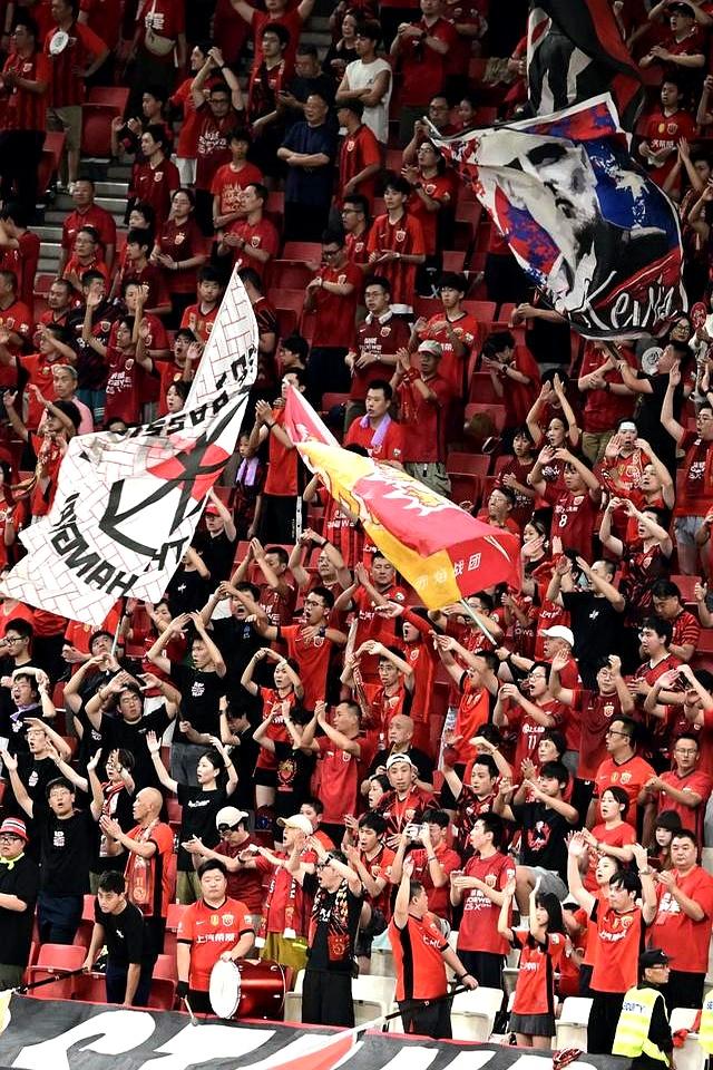 关于上海申花清晨回应争议,志在NBA季后赛名次提升,气氛紧张,球队文化再被提及的信息 关于上海申花清晨回应争议,志在NBA季后赛名次提升,气氛紧张,球队文化再被提及的信息